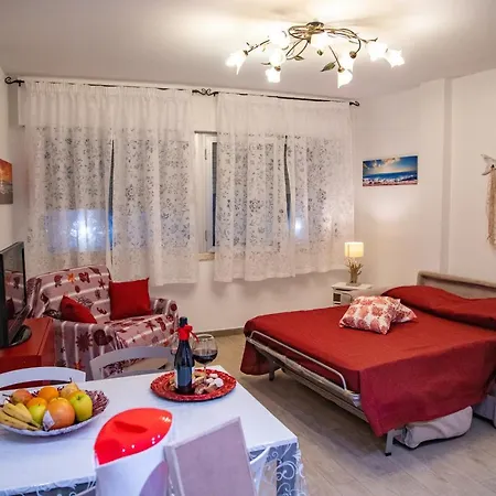 La Marea Monolocale Sul Mare Apartment Tirrenia