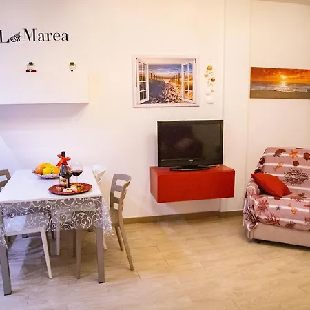 La Marea Monolocale Sul Mare Tirrenia